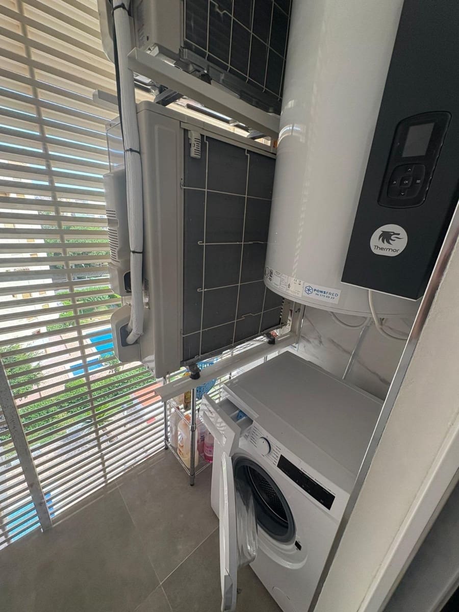 Appartement de 3 chambres à louer à Gandia avec piscine garage - 750 € (Ref: 10027367)