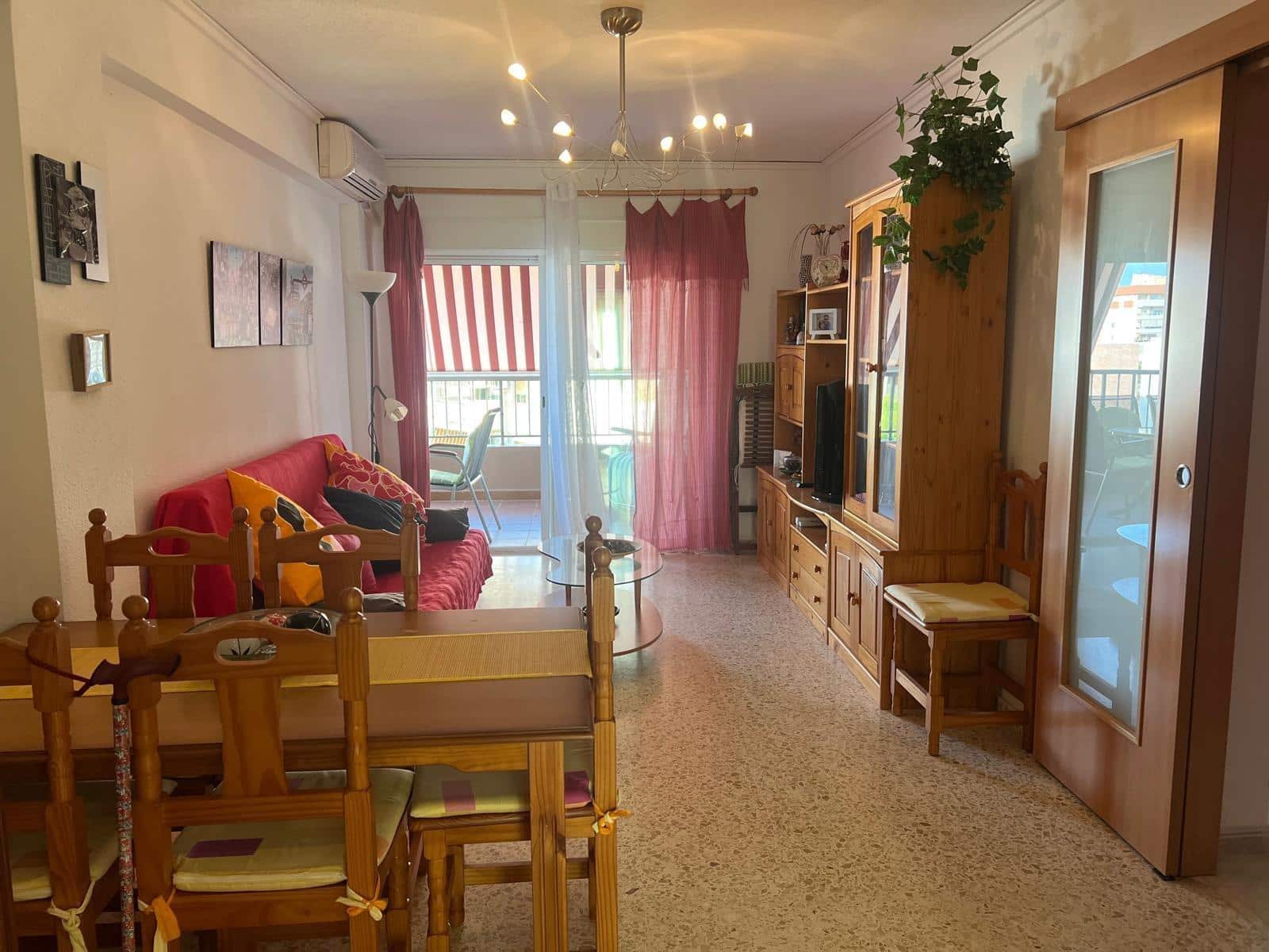 2 makuuhuone Huoneisto vuokrattavana paikassa Gandia mukana uima-altaan - 700 € (Ref: 10027368)