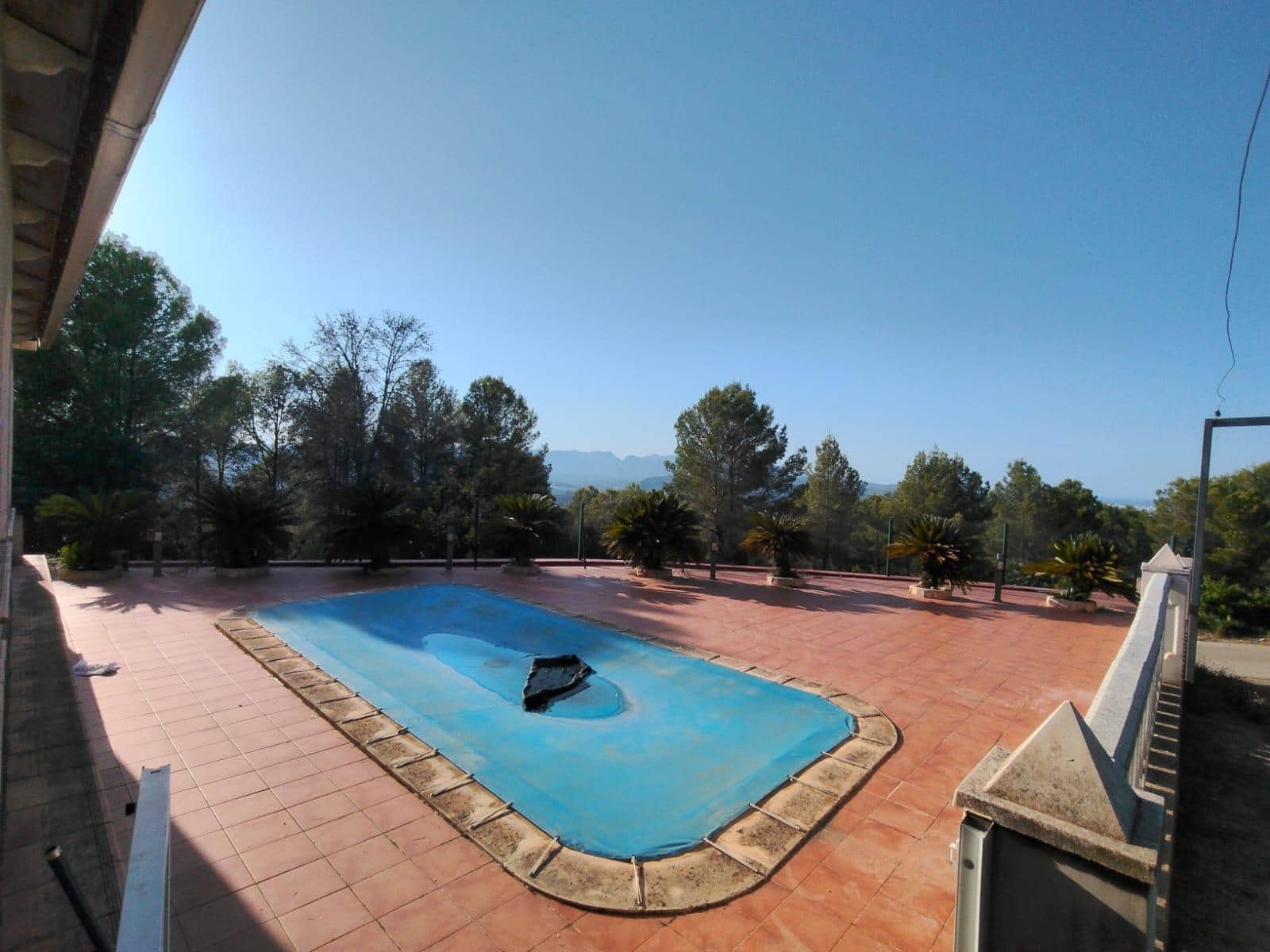 3 bedroom Villa for sale in Villalonga with pool garage - € 148,000 (Ref: 10034018)