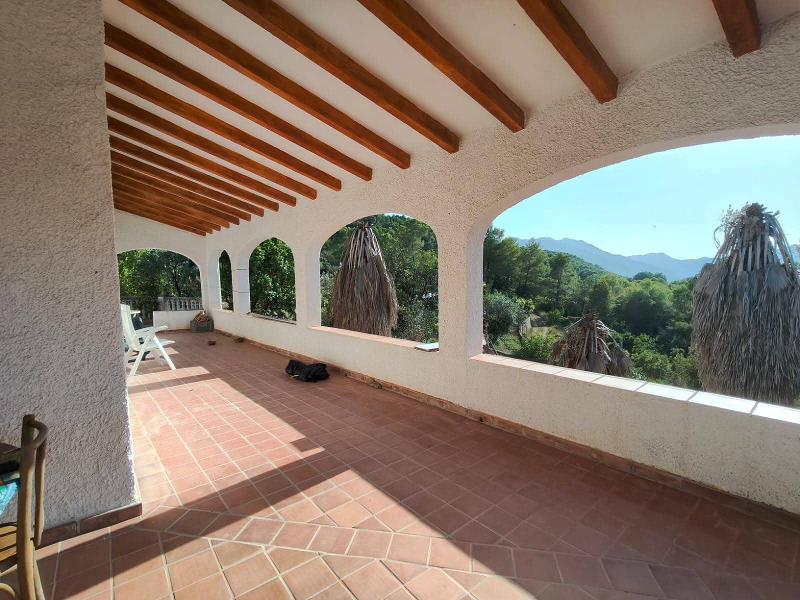 3 bedroom Villa for sale in Villalonga with pool garage - € 148,000 (Ref: 10034018)