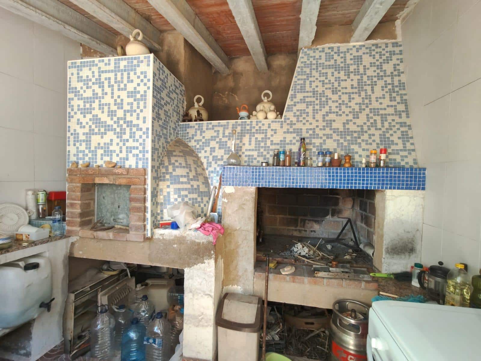 3 bedroom Villa for sale in Villalonga with pool garage - € 148,000 (Ref: 10034018)