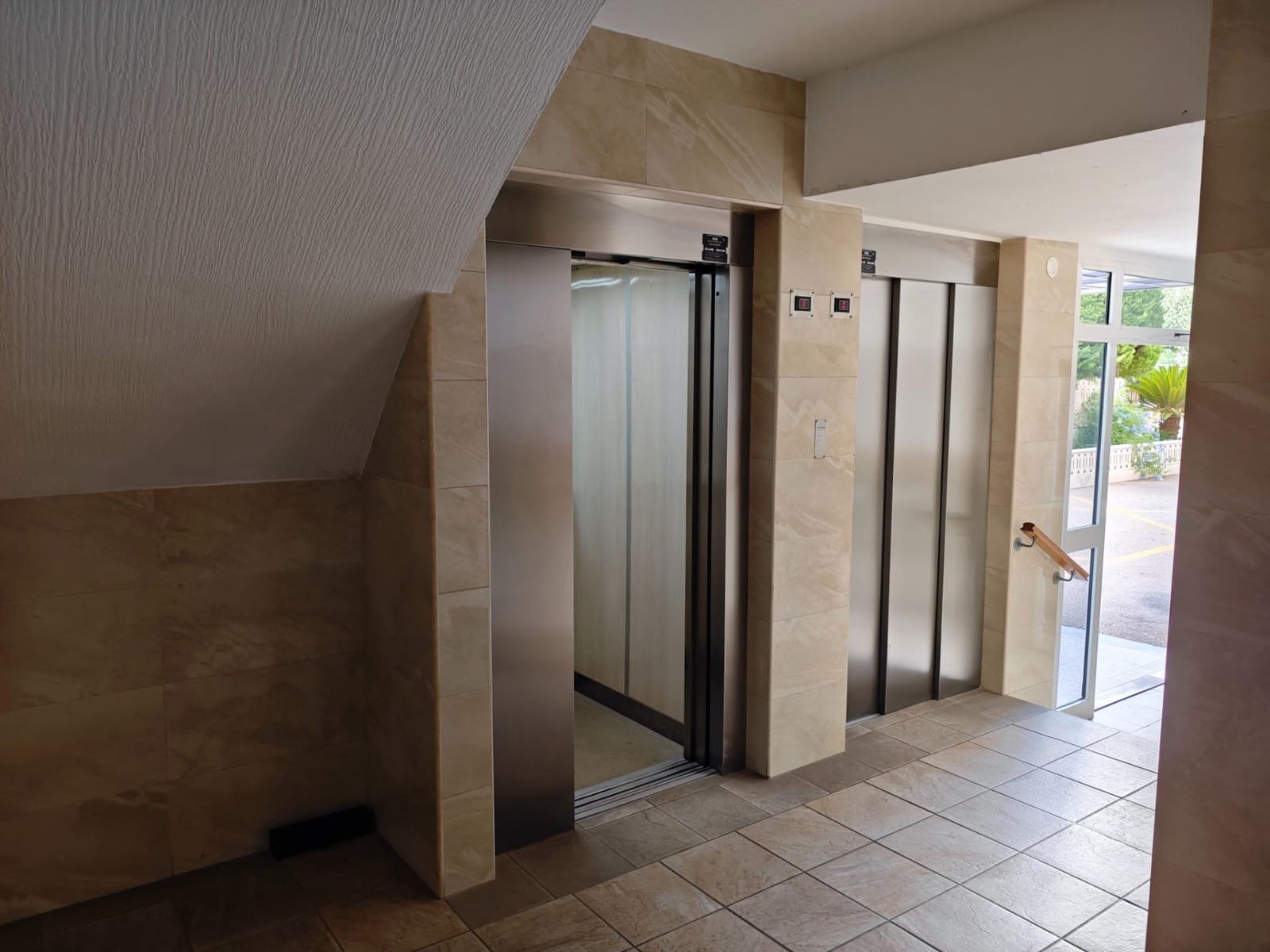 3 sypialnia Apartament na sprzedaż w Gandia z basenem garażem - 329 000 € (Ref: 10047364)
