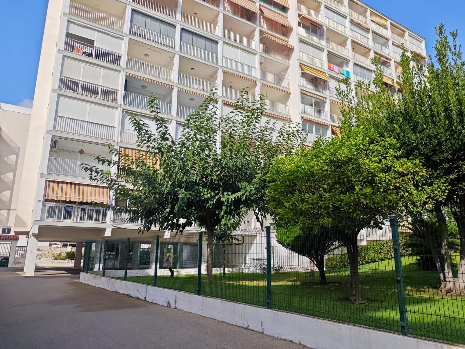 3 sypialnia Apartament na sprzedaż w Gandia z basenem garażem - 329 000 € (Ref: 10047364)