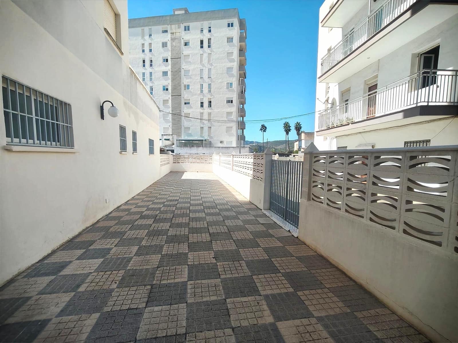 3 sypialnia Apartament na sprzedaż w Gandia z basenem garażem - 308 000 € (Ref: 10086224)
