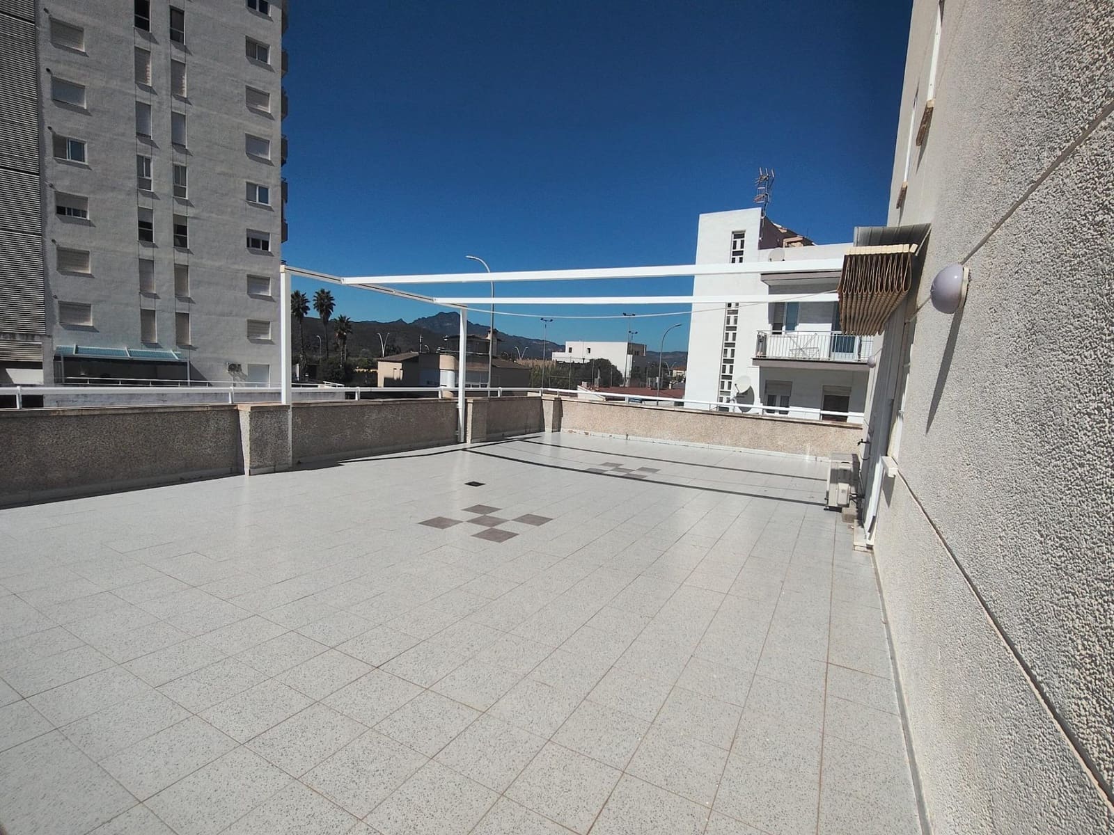 3 bedroom Apartment for sale in Gandia with pool garage - € 308,000 (Ref: 10086224)