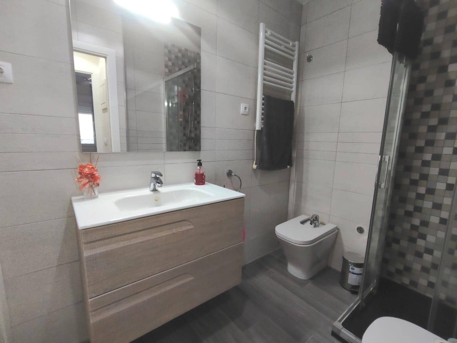2 sovrum Lägenhet att hyra i Gandia - 650 € (Ref: 10109742)