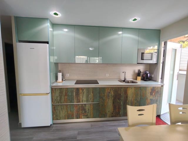 2 slaapkamer Appartement te huur in Gandia - € 650 (Ref: 10109742)