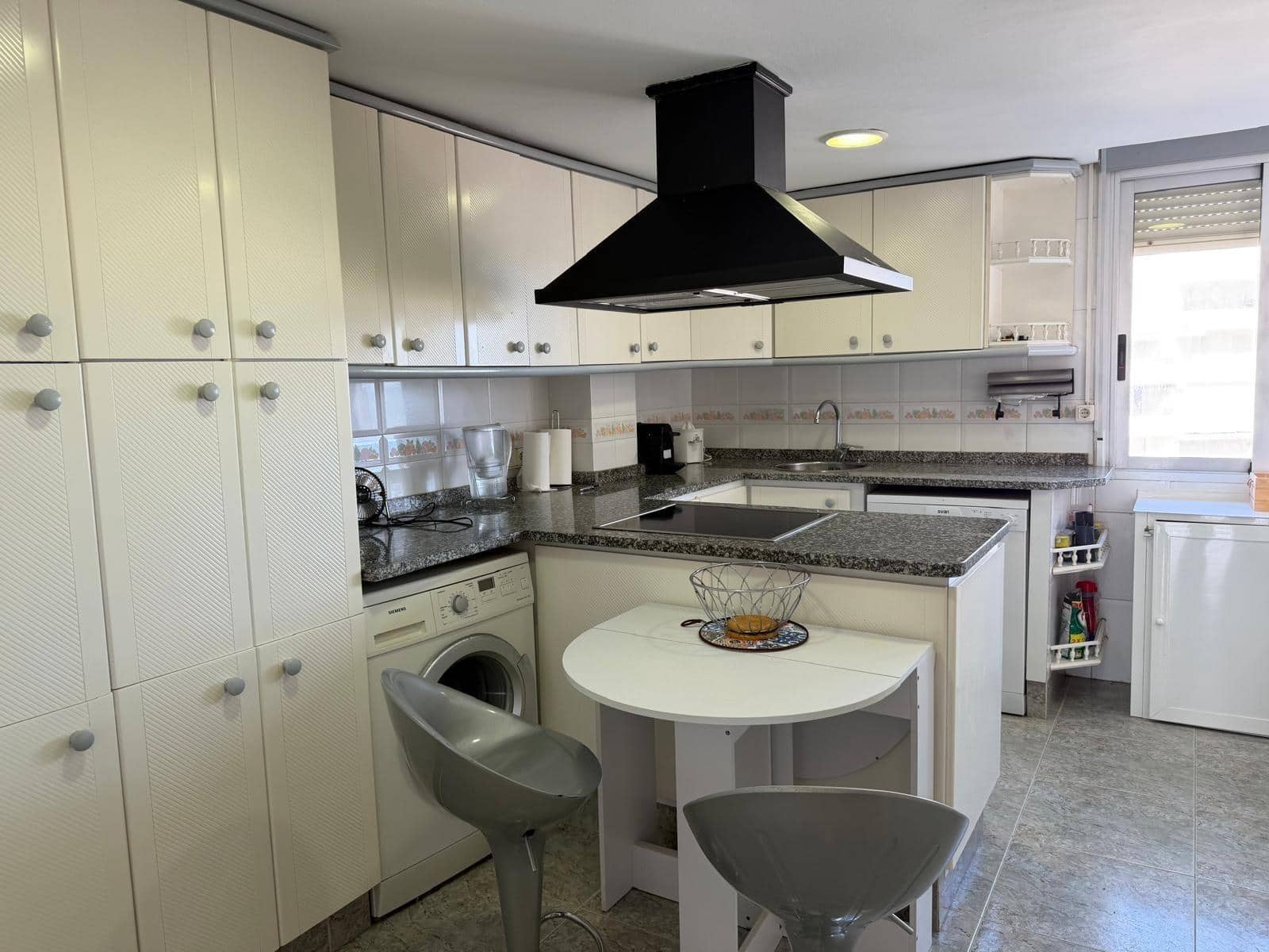 3 bedroom Apartment for sale in Gandia with pool - € 398,000 (Ref: 10159753)