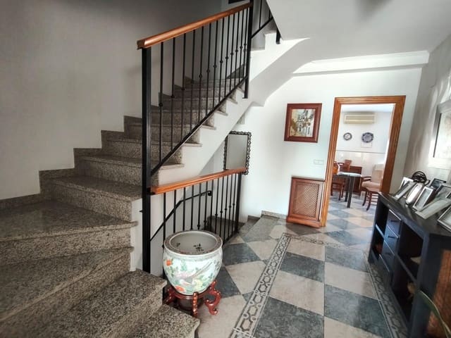 Adosado de 3 habitaciones en Alqueria de la Comtessa en venta con garaje - 285.000 € (Ref: 10161541)