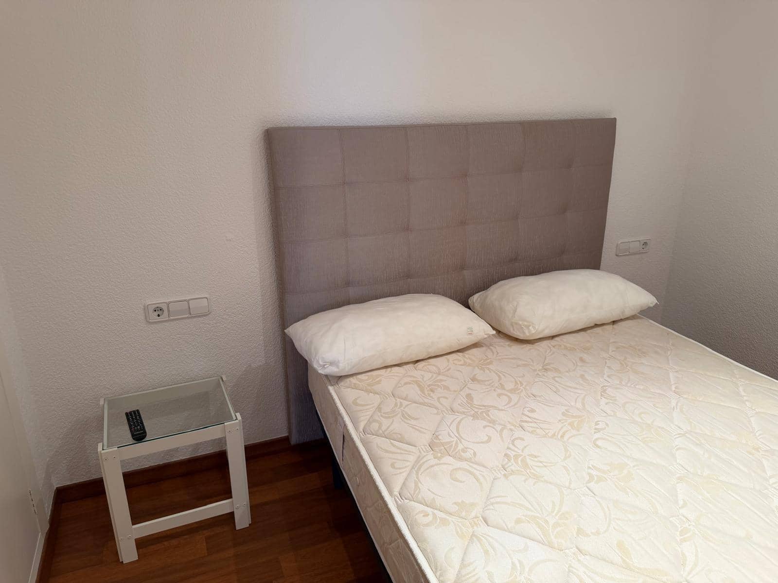3 bedroom Semi-detached Villa for rent in Gandia with pool garage - € 1,950 (Ref: 10180667)
