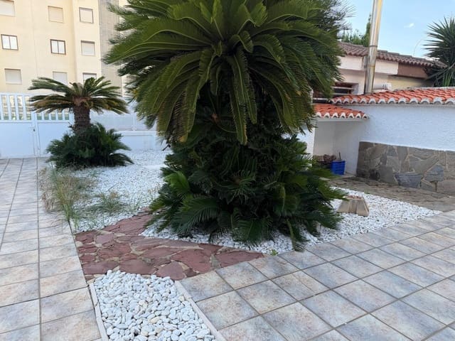 3 makuuhuone Paritalo vuokrattavana paikassa Gandia mukana uima-altaan 
autotalli - 1 950 € (Ref: 10180667)