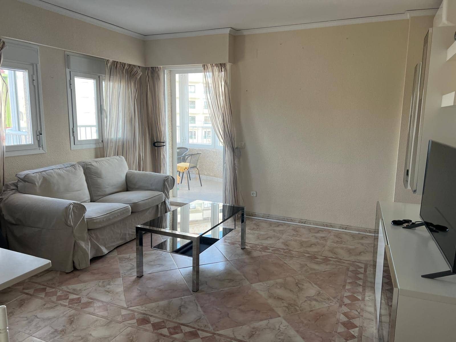 3 bedroom Apartment for holiday rental in Gandia with pool - € 1,200 (Ref: 9843888)