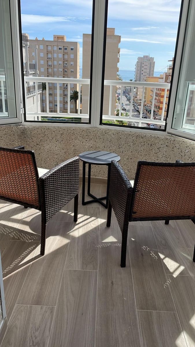 3 bedroom Apartment for rent in Gandia with pool garage - € 800 (Ref: 9843888)