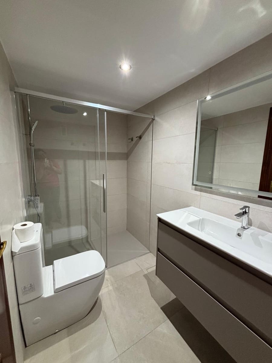 3 bedroom Apartment for rent in Gandia with pool garage - € 800 (Ref: 9843888)