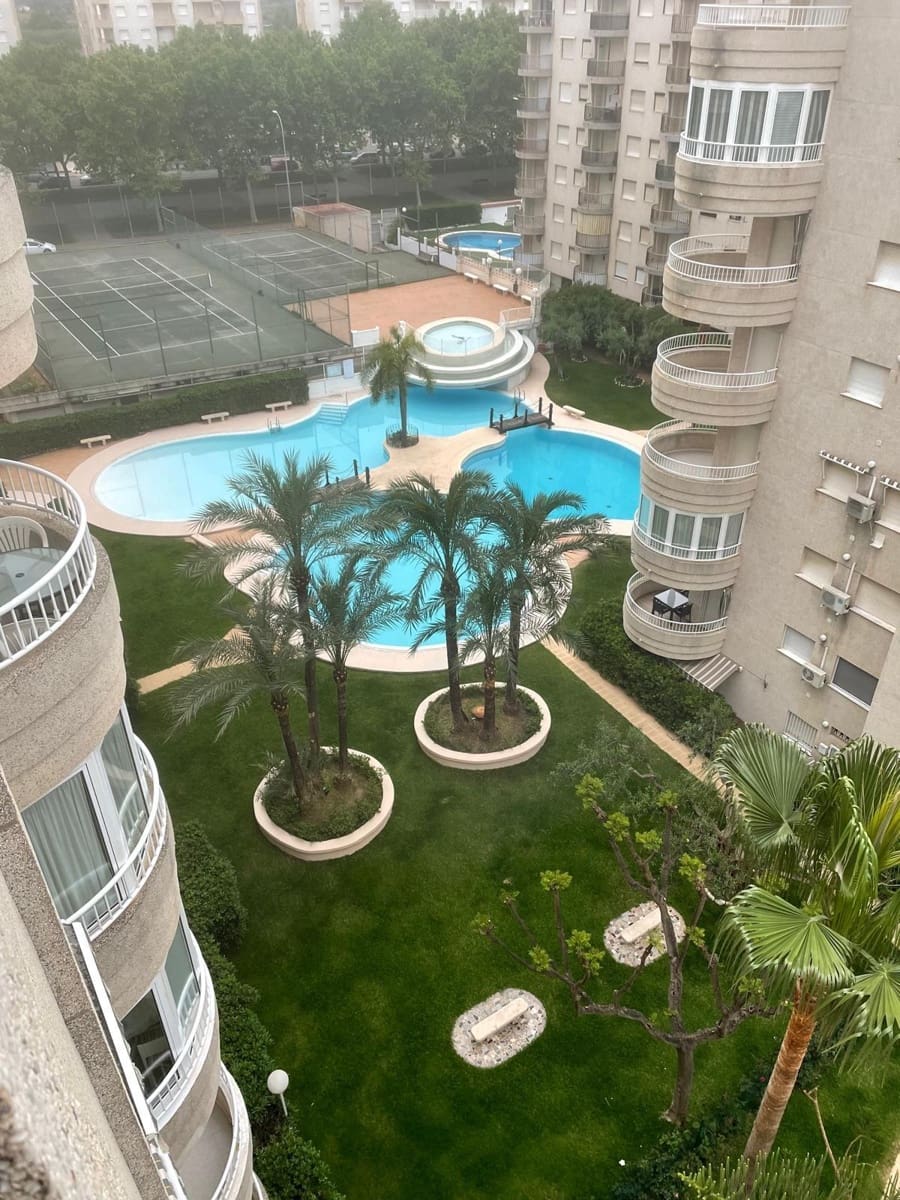 3 bedroom Apartment for rent in Gandia with pool garage - € 800 (Ref: 9843888)