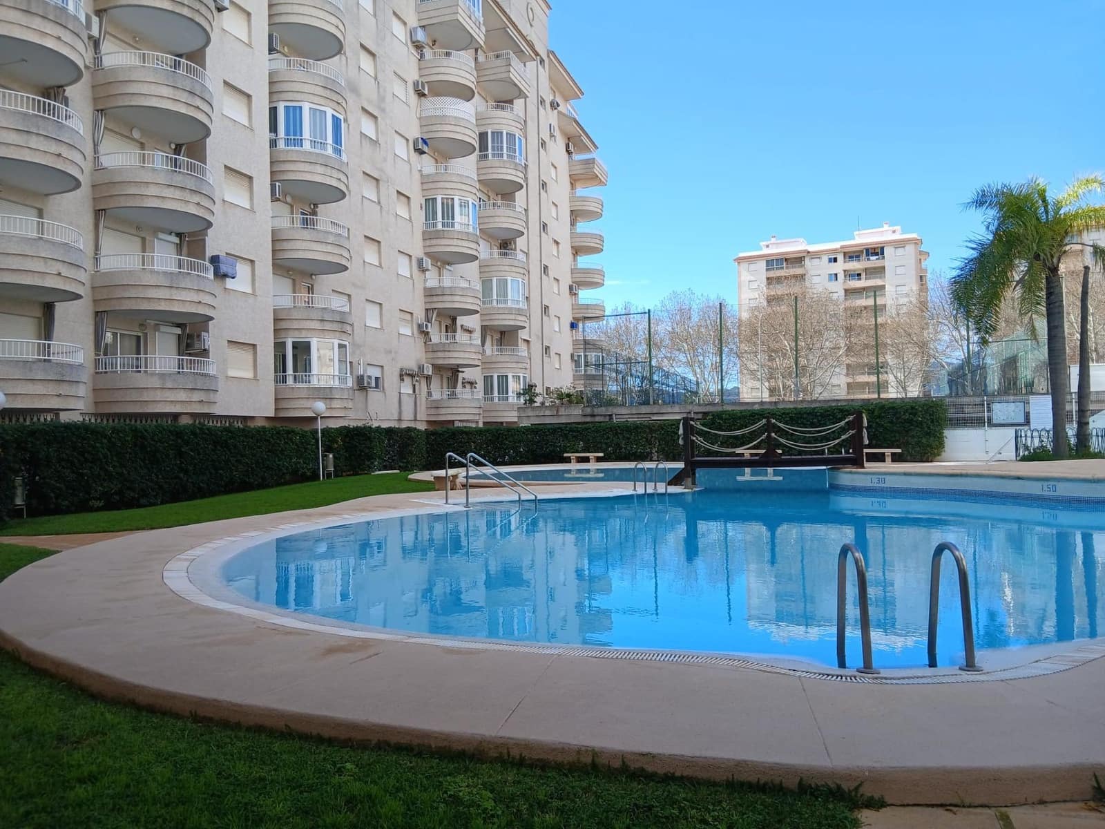 3 bedroom Apartment for rent in Gandia with pool garage - € 800 (Ref: 9843888)