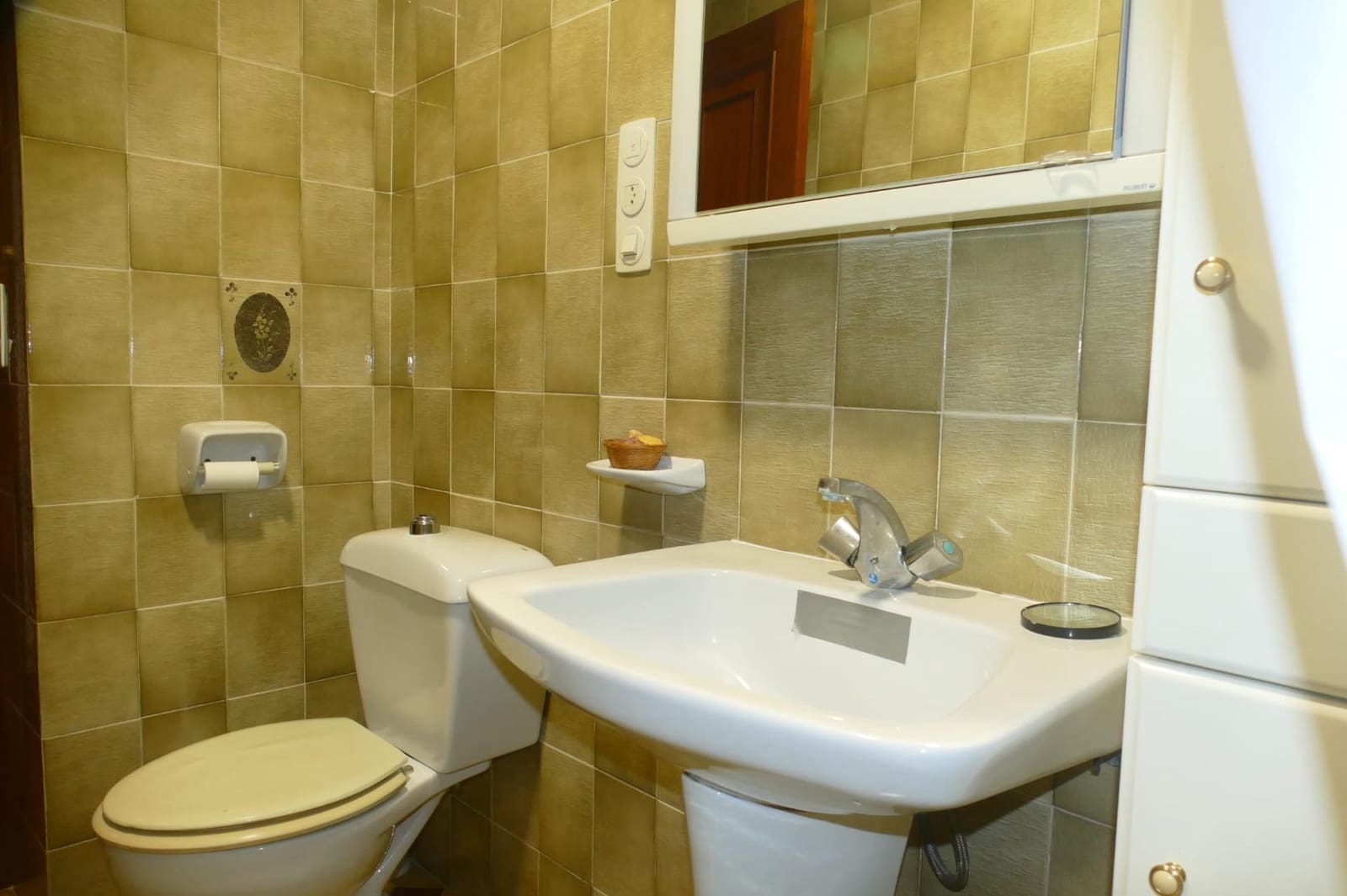 7 bedroom Townhouse for sale in Alqueria de la Comtessa - € 255,000 (Ref: 9843889)