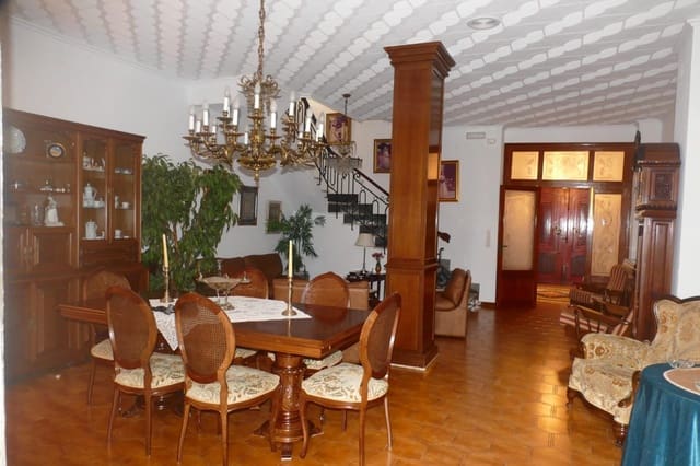 7 soveværelse Byhus til salg i Alqueria de la Comtessa - € 255.000 (Ref: 9843889)