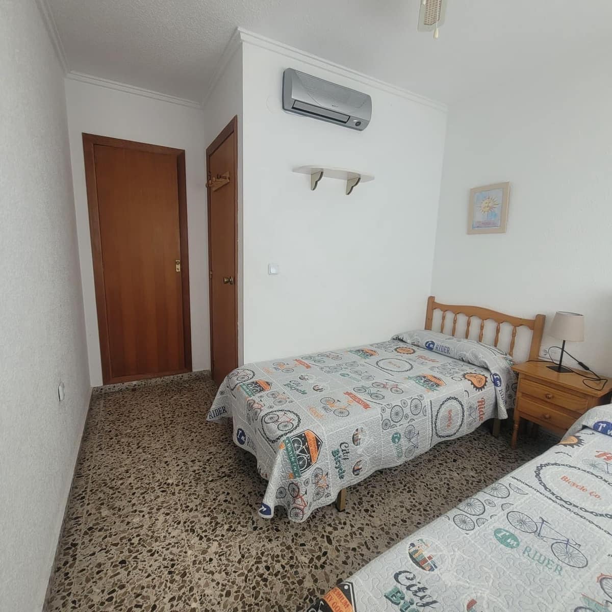 3 bedroom Apartment for sale in Gandia with pool - € 268,000 (Ref: 9843890)