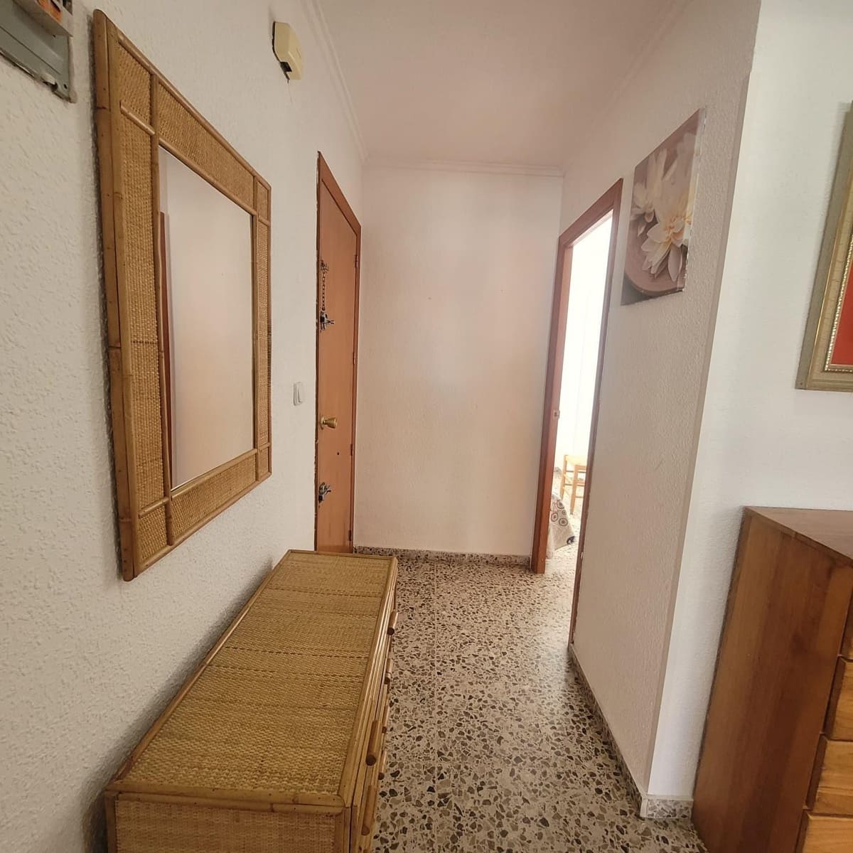 3 bedroom Apartment for sale in Gandia with pool - € 268,000 (Ref: 9843890)