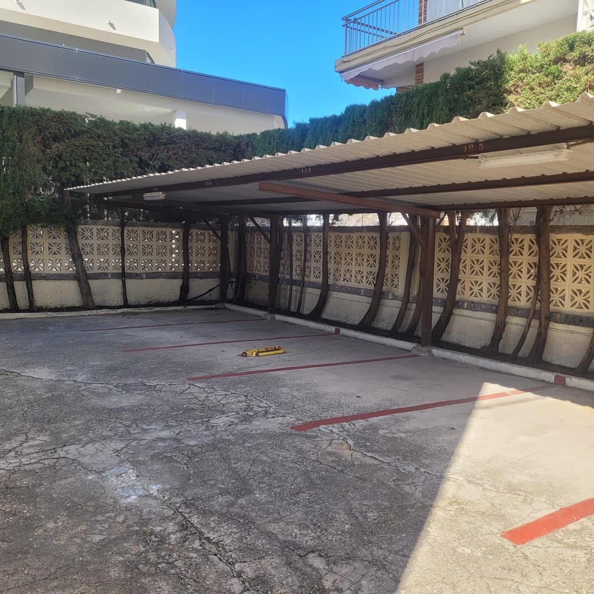 3 bedroom Apartment for sale in Gandia with pool - € 268,000 (Ref: 9843890)