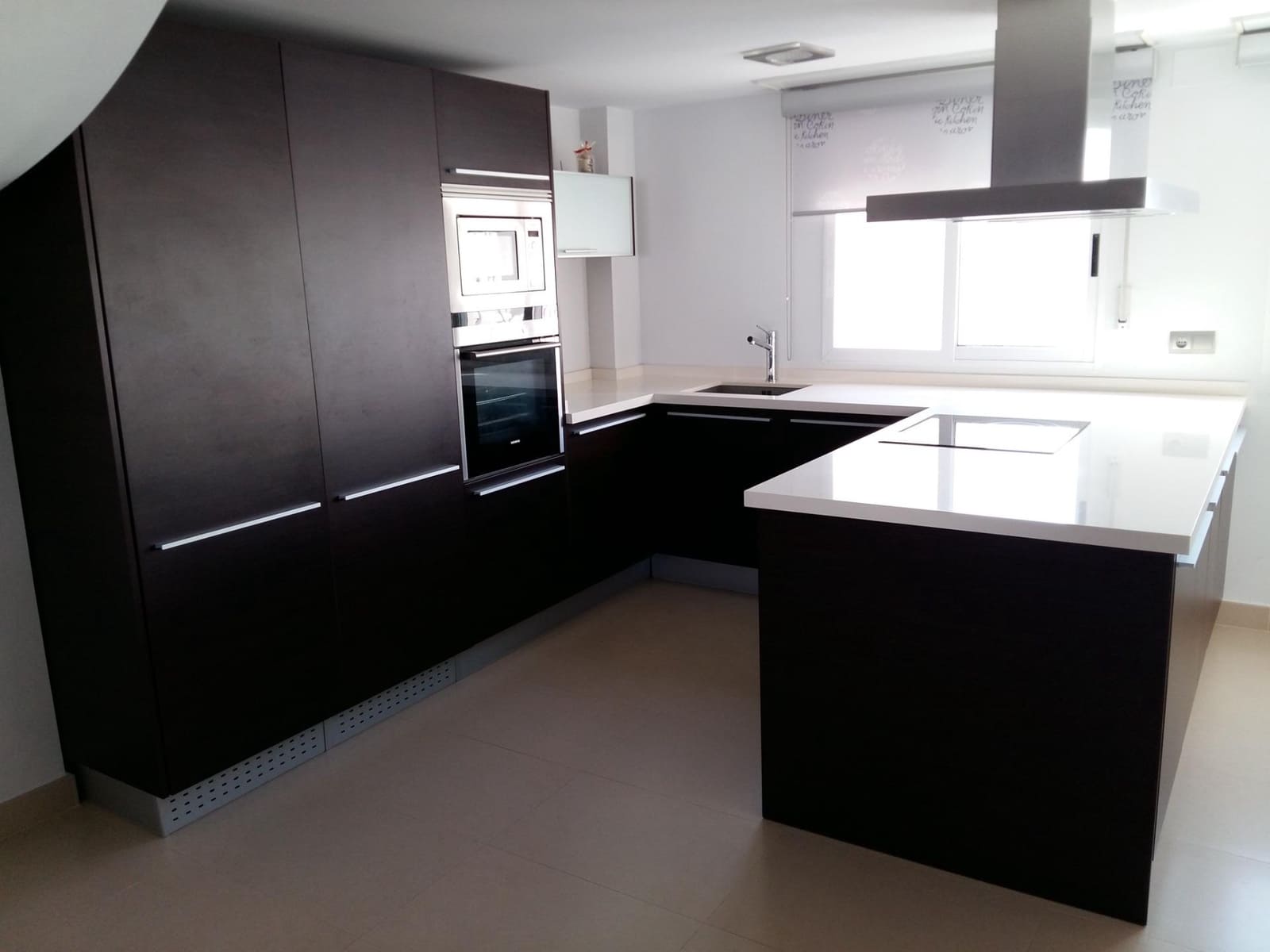 3 bedroom Apartment for sale in Gandia with pool garage - € 300,000 (Ref: 9843891)