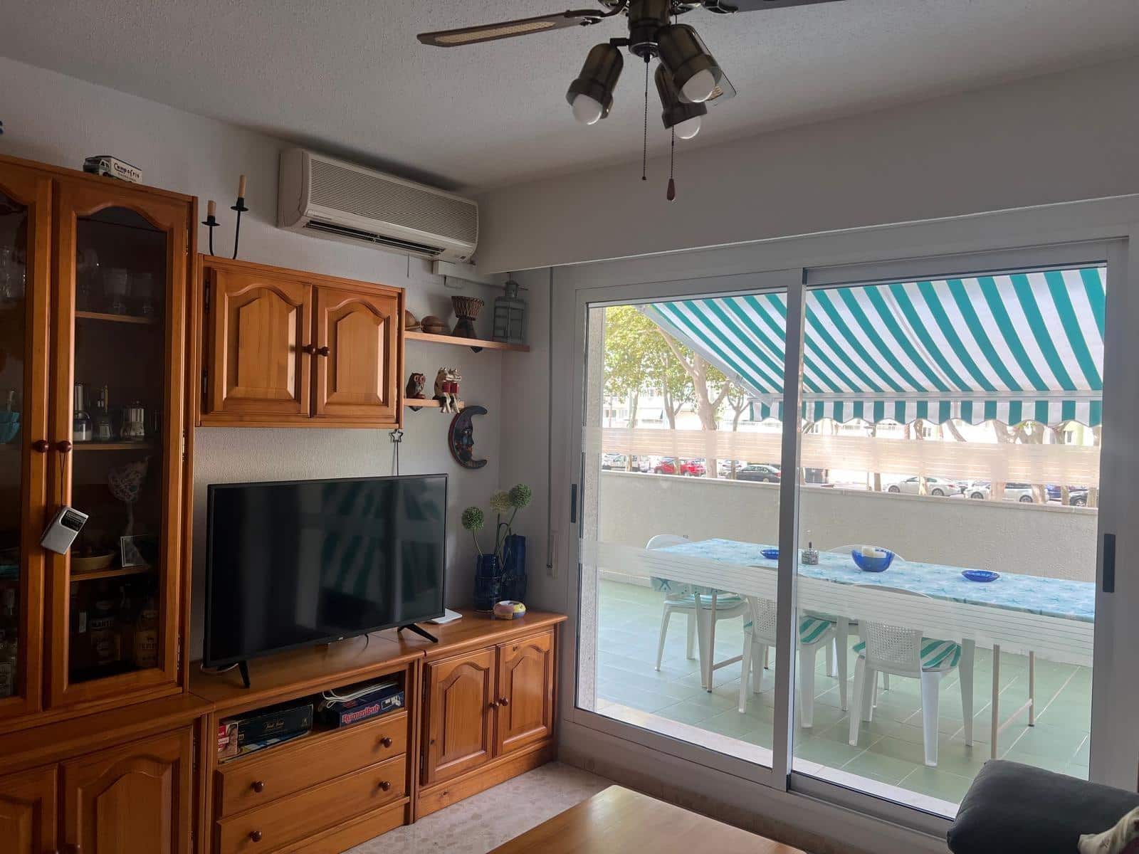 2 bedroom Apartment for sale in Gandia with pool - € 247,000 (Ref: 9843894)