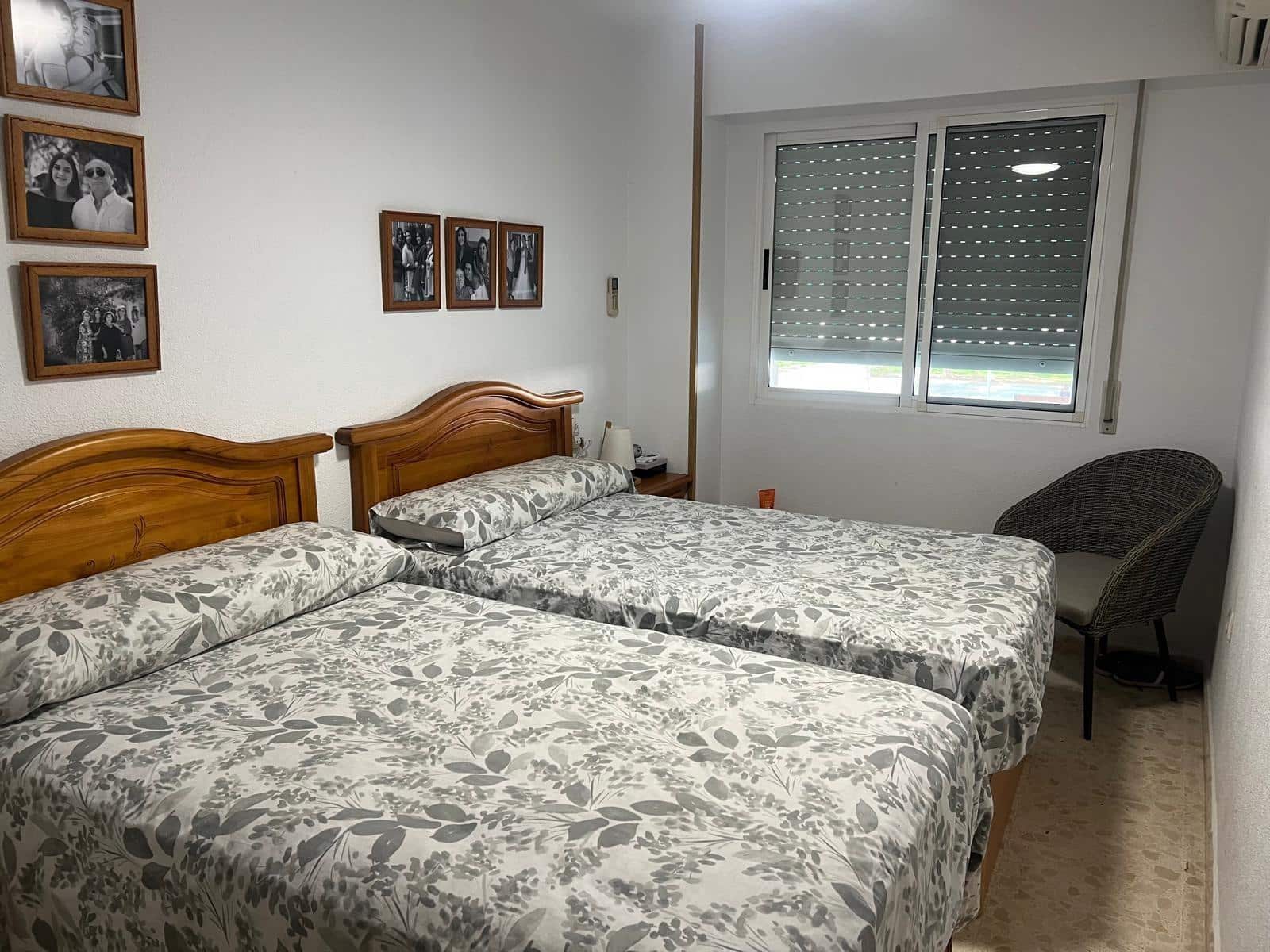 2 bedroom Apartment for sale in Gandia with pool - € 247,000 (Ref: 9843894)