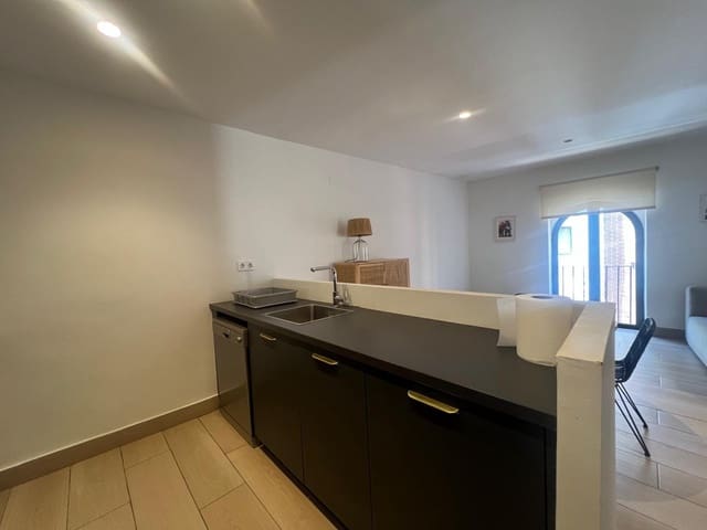 2 bedroom Flat for rent in Gandia - € 800 (Ref: 9843897)
