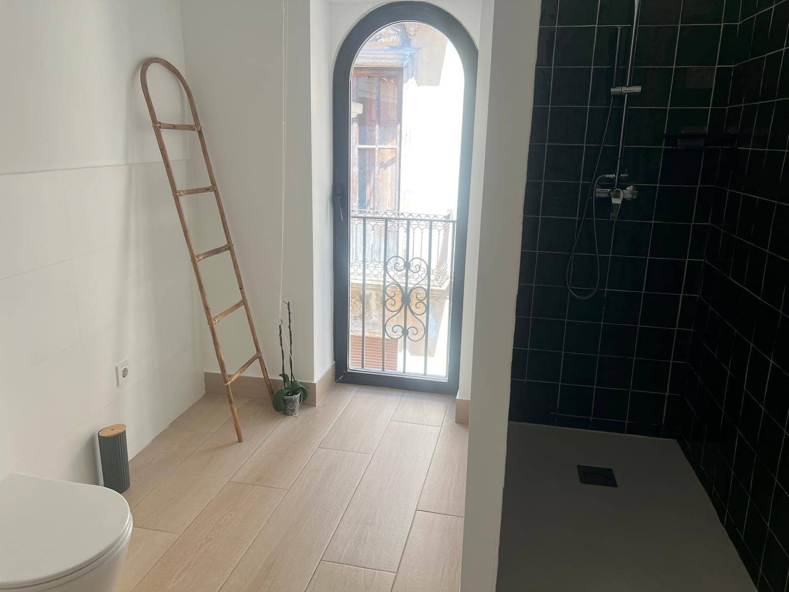 2 bedroom Flat for rent in Gandia - € 800 (Ref: 9843897)