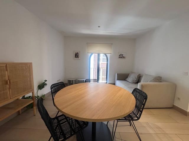 2 bedroom Flat for rent in Gandia - € 800 (Ref: 9843897)