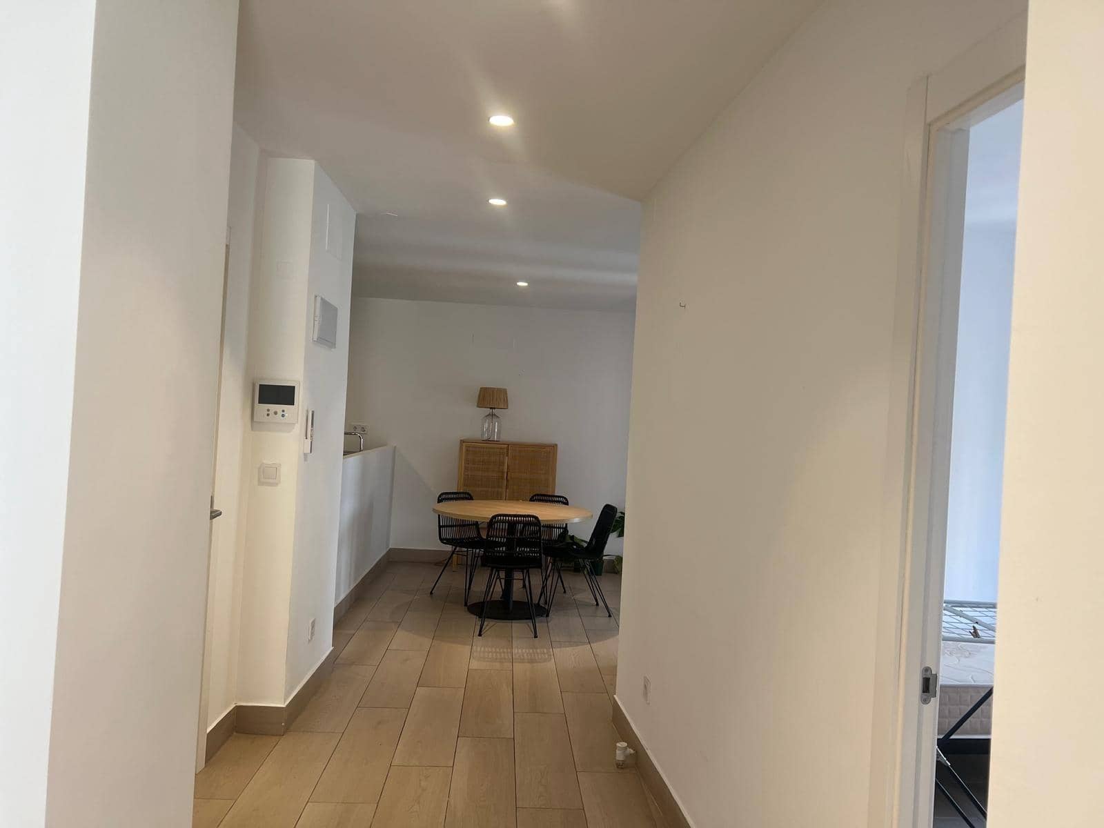 2 bedroom Flat for rent in Gandia - € 800 (Ref: 9843897)