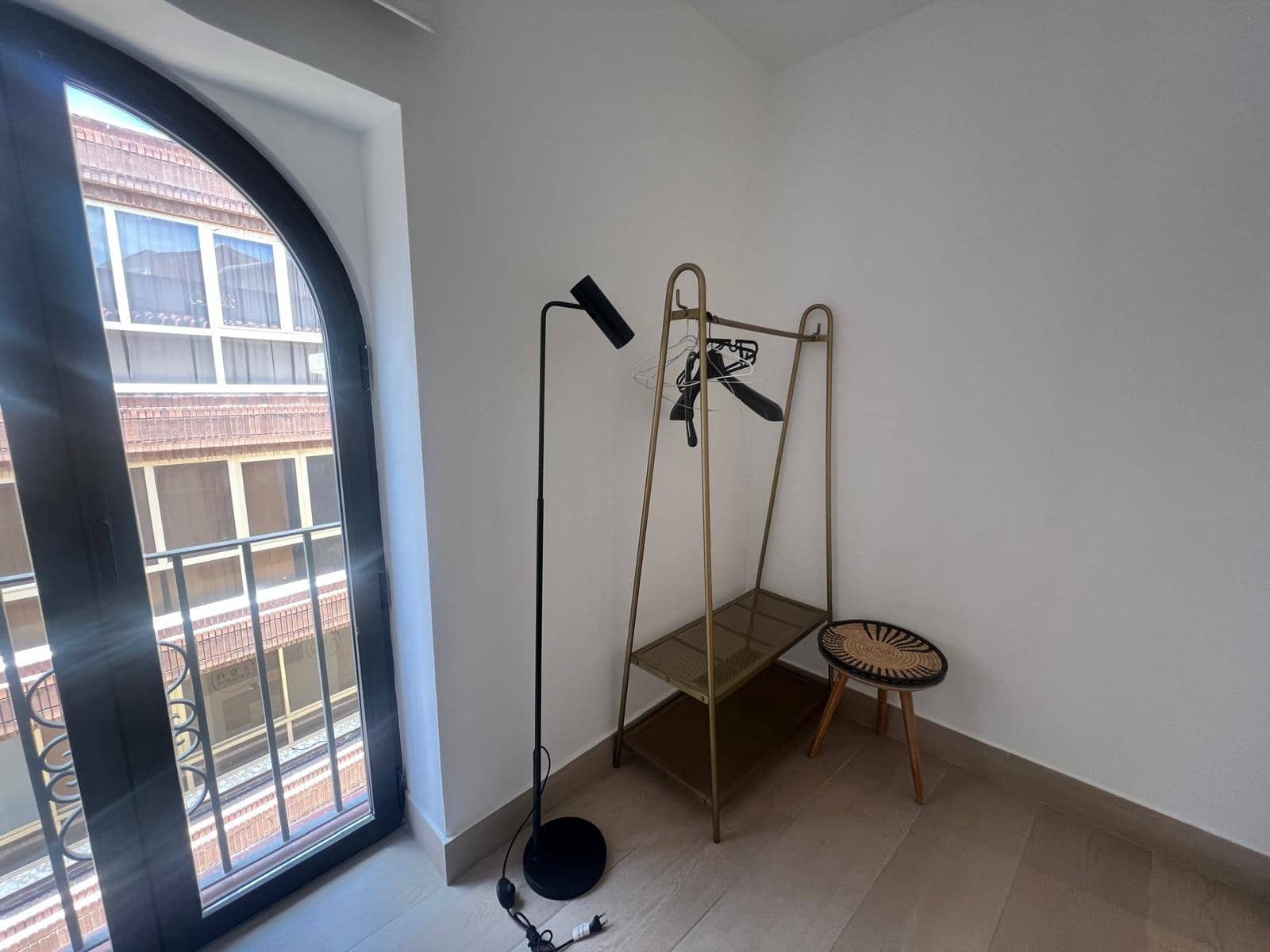 2 bedroom Flat for rent in Gandia - € 800 (Ref: 9843897)