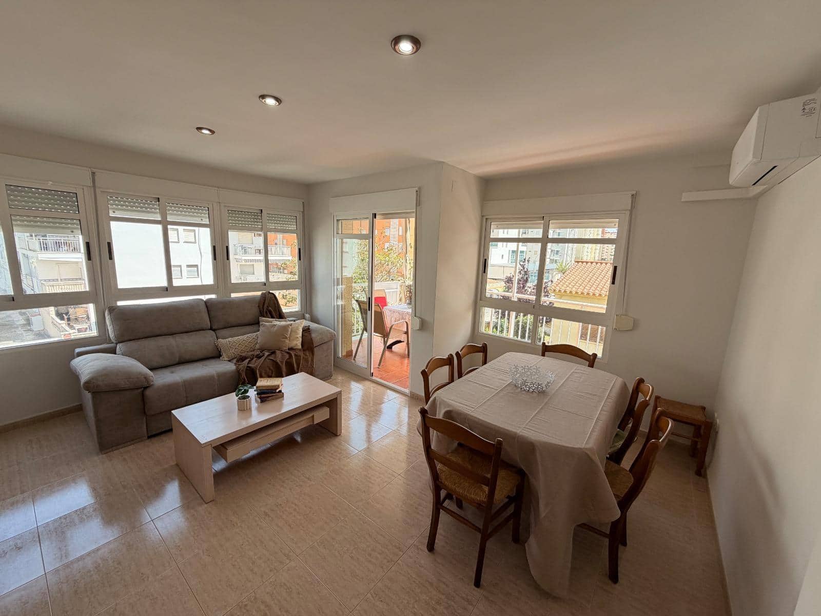 3 bedroom Apartment for sale in Gandia with pool garage - € 290,000 (Ref: 9843898)