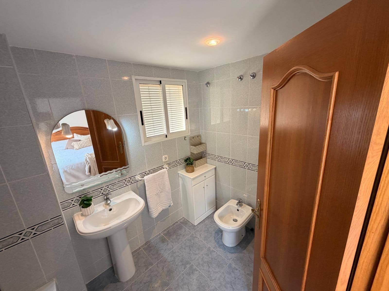 3 bedroom Apartment for sale in Gandia with pool garage - € 290,000 (Ref: 9843898)