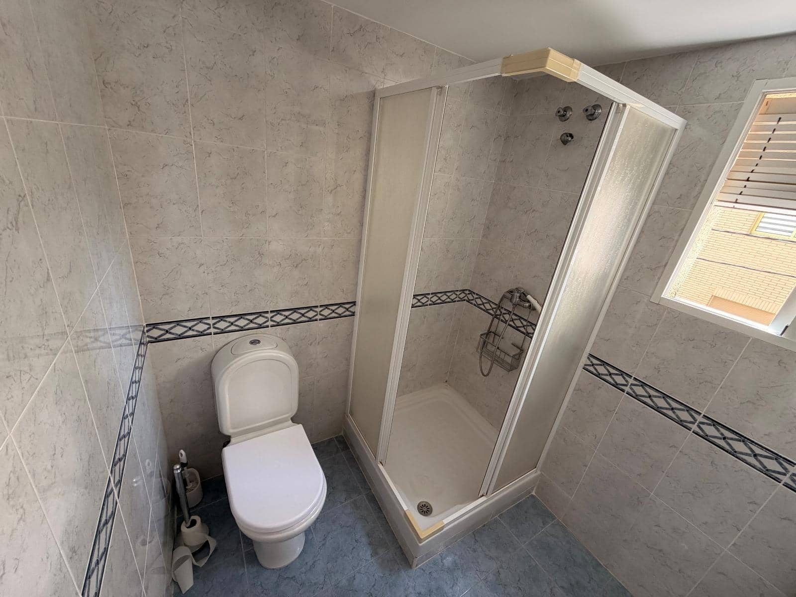 3 bedroom Apartment for sale in Gandia with pool garage - € 290,000 (Ref: 9843898)
