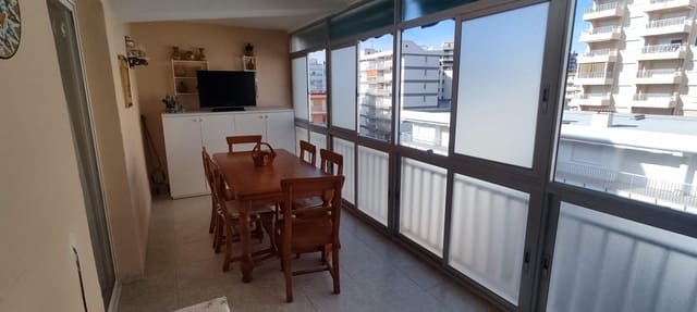 3 slaapkamer Appartement voor vakantieverhuur in Gandia - € 2.000 (Ref: 9843900)