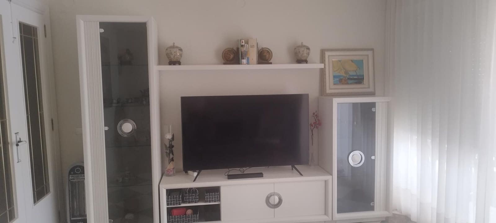 3 slaapkamer Appartement voor vakantieverhuur in Gandia - € 2.000 (Ref: 9843900)