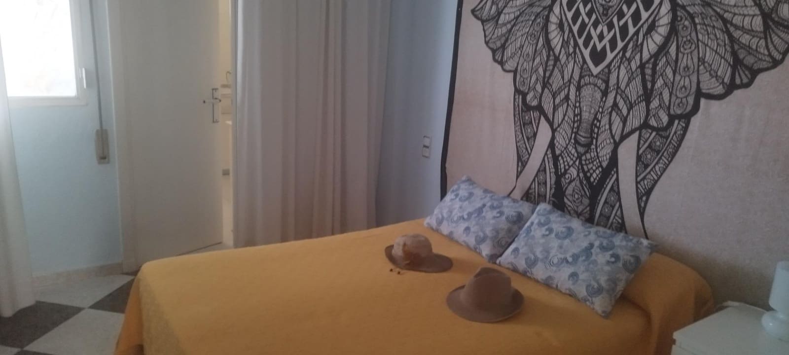 3 slaapkamer Appartement voor vakantieverhuur in Gandia - € 2.000 (Ref: 9843900)