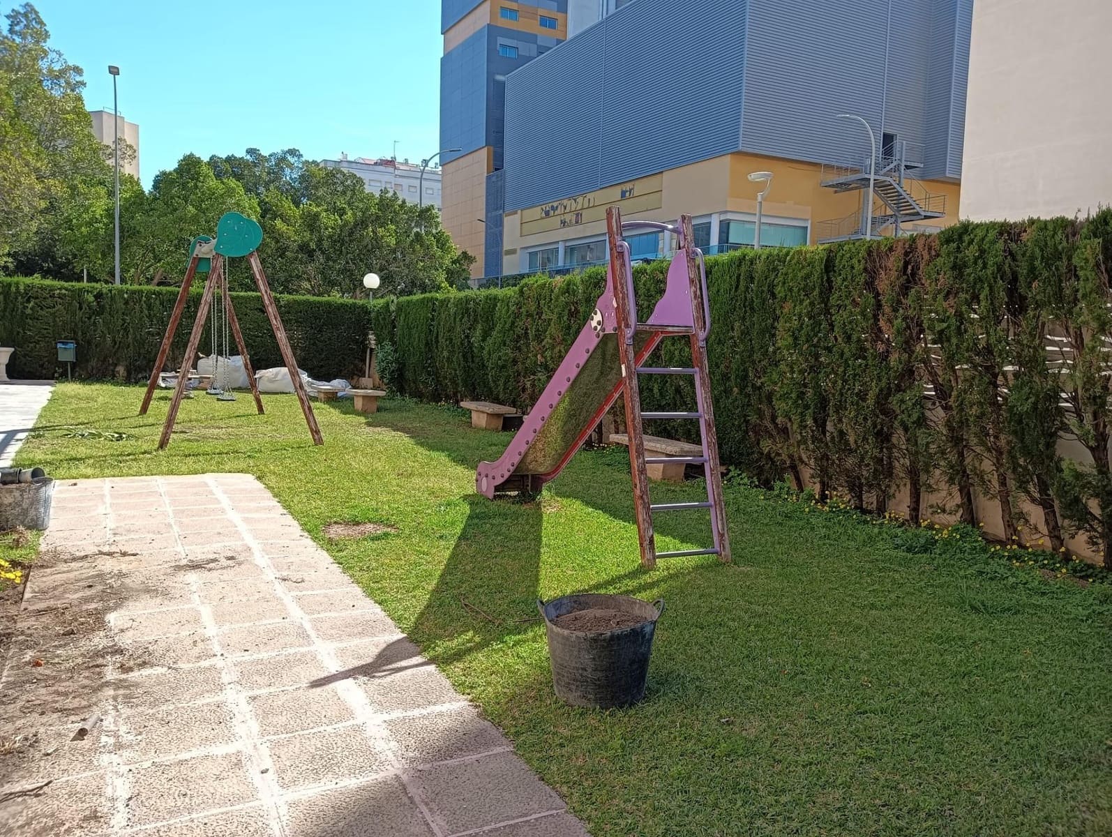 2 bedroom Apartment for sale in Gandia with pool - € 219,000 (Ref: 9843901)