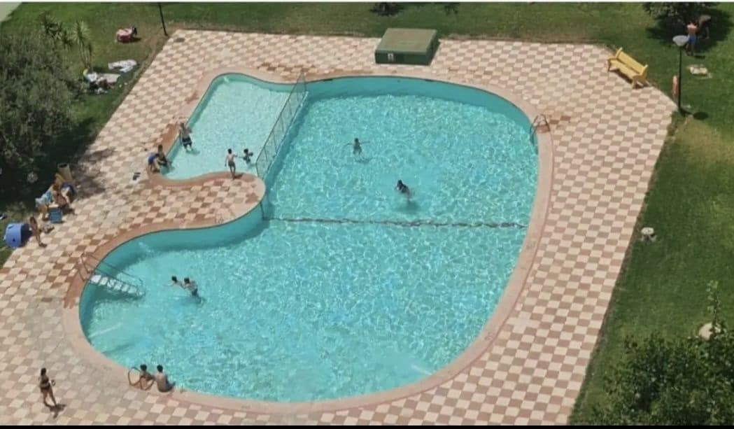   4 soveværelse   ferieLejlighed i Gandia   med   swimmingpool  garage  - € 1.200 (Ref: 9843902)