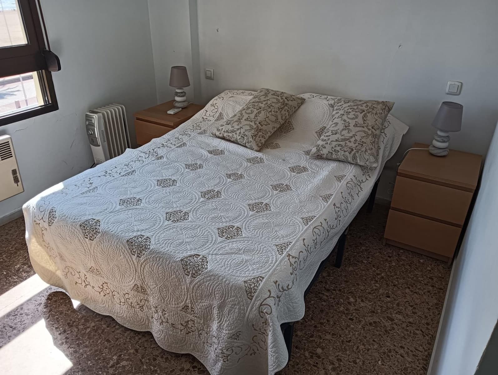 4 bedroom Apartment for holiday rental in Gandia with pool garage - € 1,200 (Ref: 9843902)
