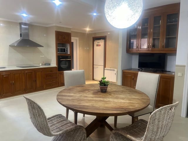 3 soverom Leilighet til leie i Tavernes de la Valldigna - € 850 (Ref: 9843906)