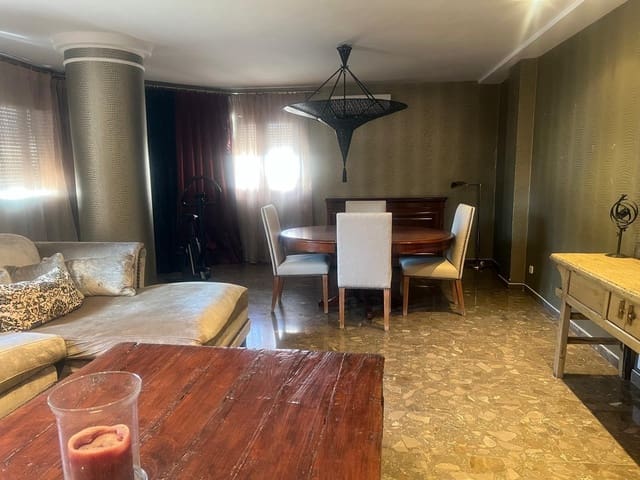 3 soverom Leilighet til leie i Tavernes de la Valldigna - € 850 (Ref: 9843906)