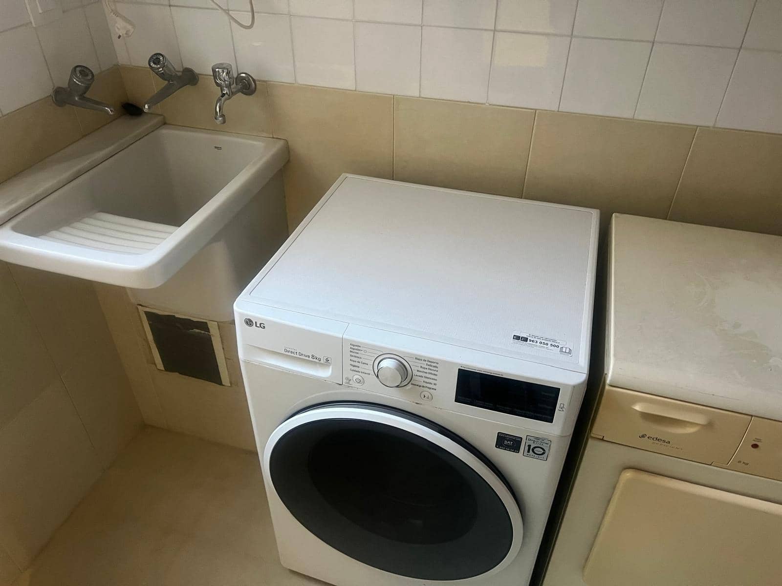 3 bedroom Flat for rent in Tavernes de la Valldigna - € 850 (Ref: 9843906)
