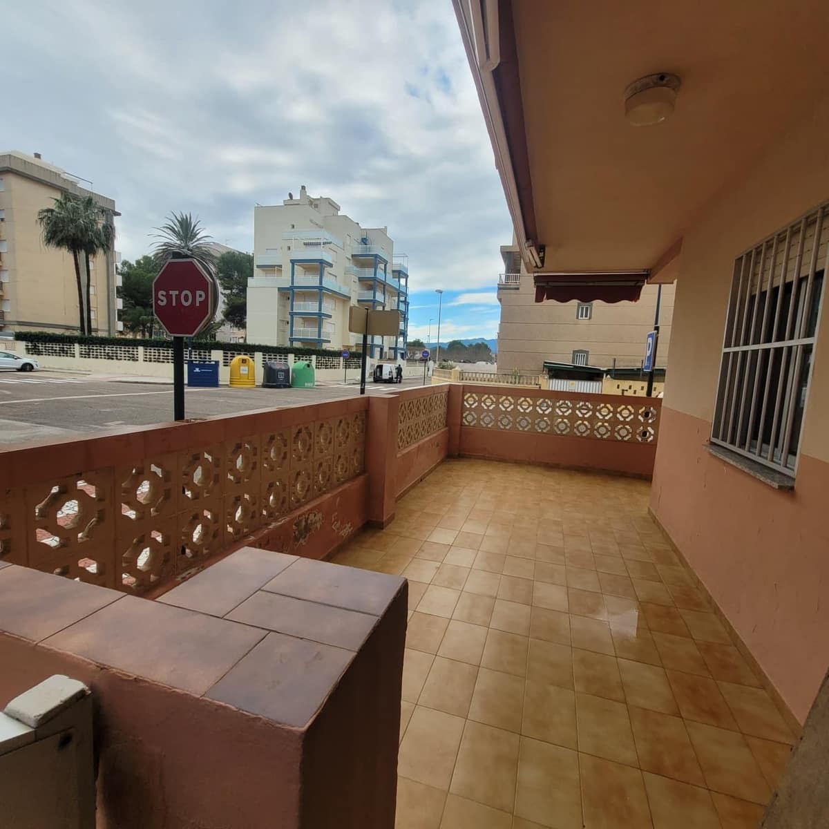 2 bedroom Beach Apartment for sale in Miramar - € 174,000 (Ref: 9843907)