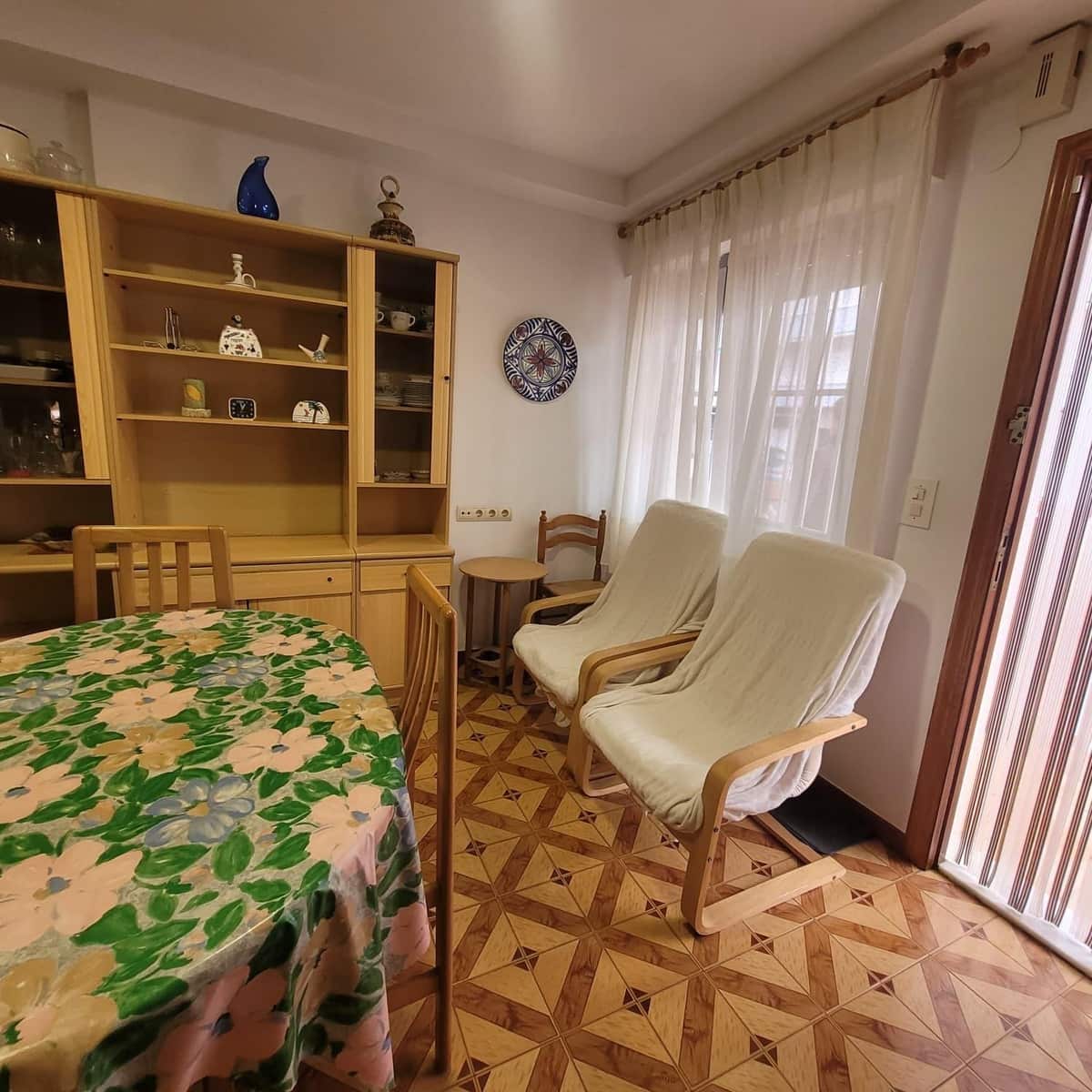 2 bedroom Beach Apartment for sale in Miramar - € 174,000 (Ref: 9843907)