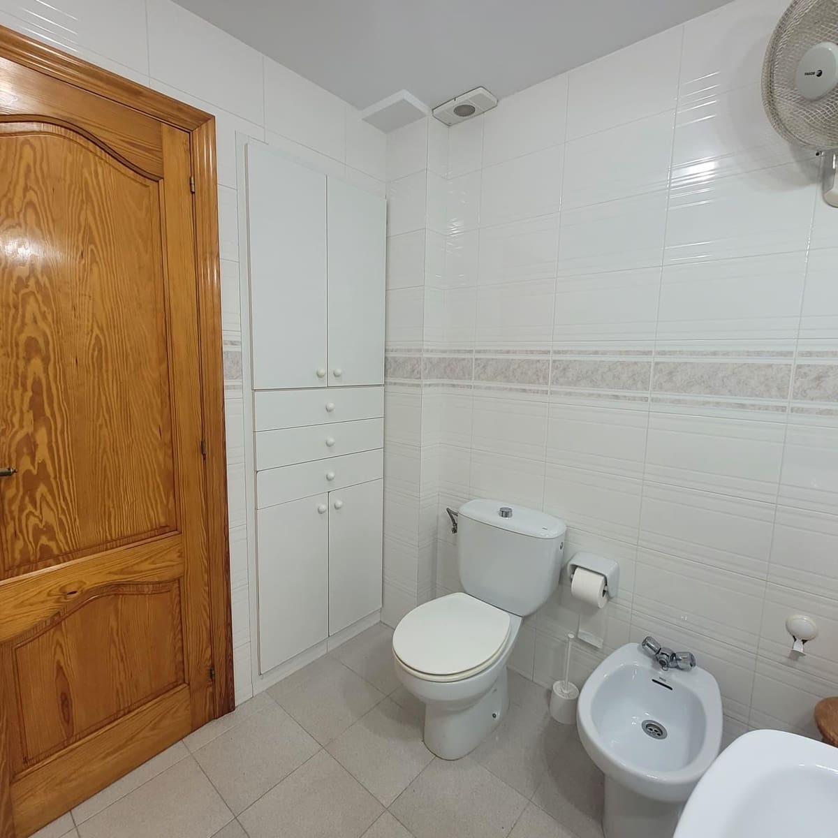 2 bedroom Beach Apartment for sale in Miramar - € 174,000 (Ref: 9843907)