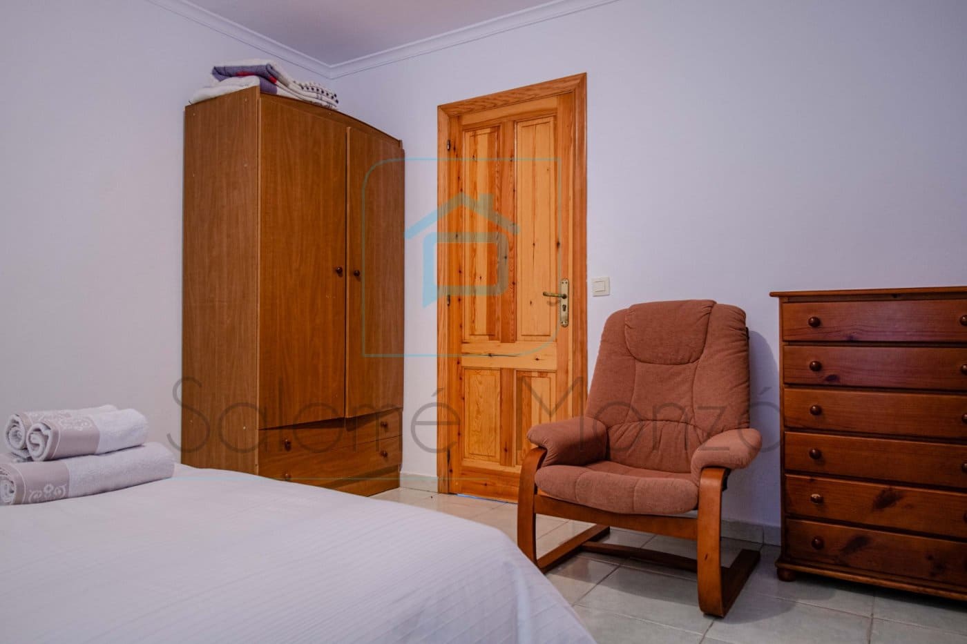 6 bedroom Finca/Country House for sale in Barx with pool - € 360,000 (Ref: 9843909)