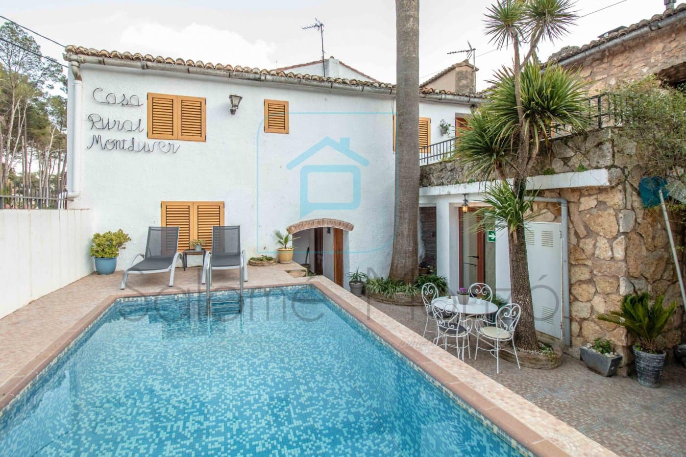 6 bedroom Finca/Country House for sale in Barx with pool - € 360,000 (Ref: 9843909)